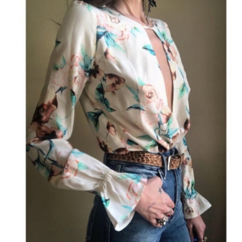 NEW STONE COLD FOX SILK FLORAL TORI BODYSUIT